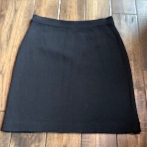 St John Basics ribbed knit black skirt 6